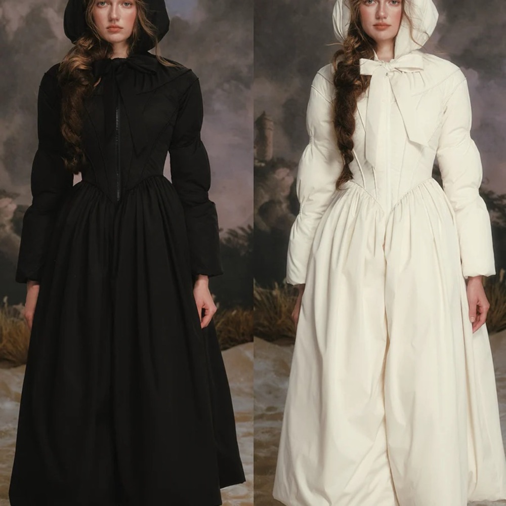 Victorian-Inspired Hooded coat in Black 2x